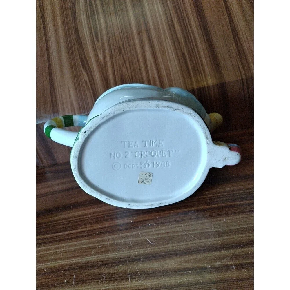 VINTAGE 1988 Dept.56 No.2 Croquet Tea Time tea pot